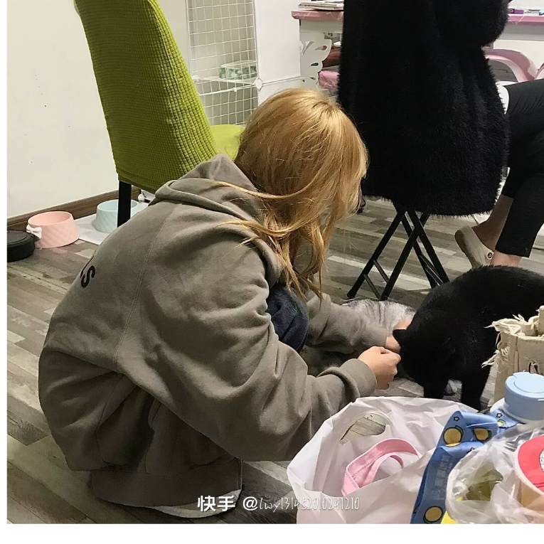 温灿