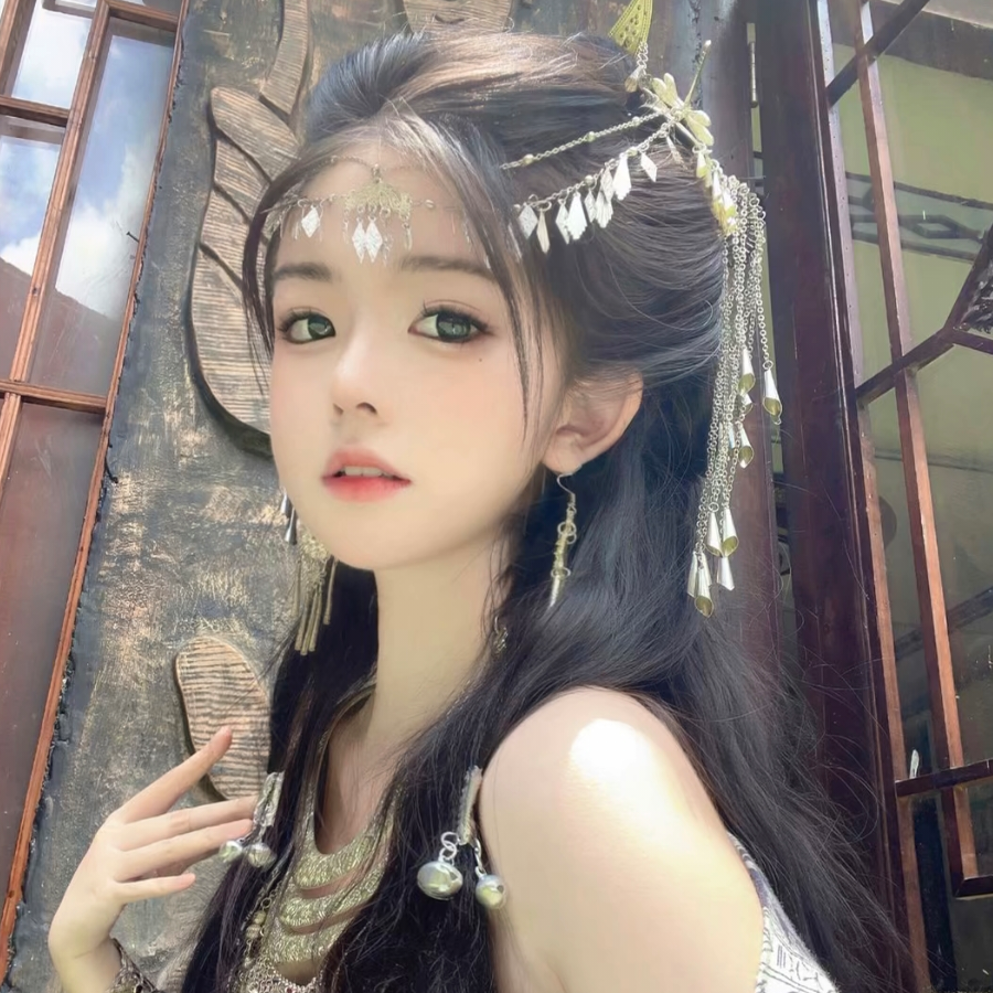 柒月
