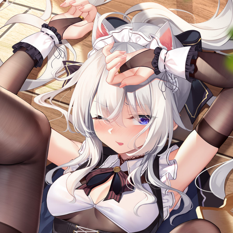 秋潼