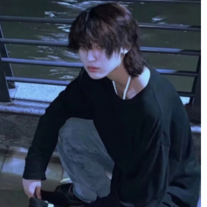 狞。