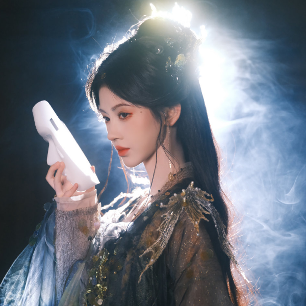 鞠婉颖