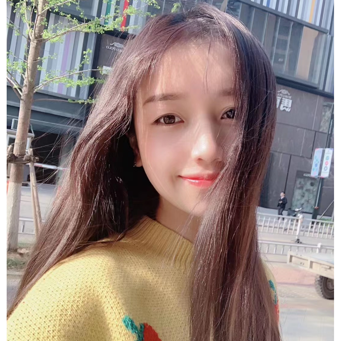 佳佳