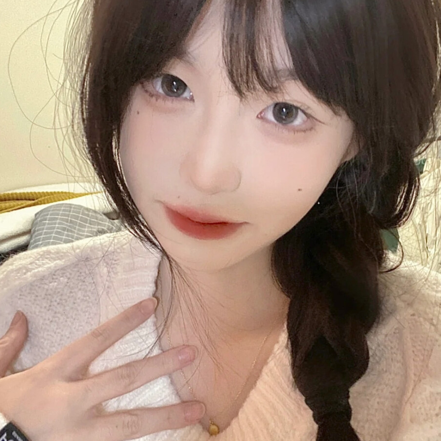 李佳佳