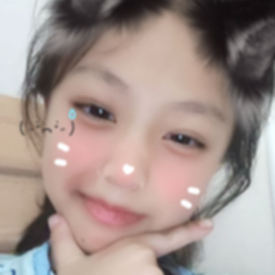 小曼曼喜欢狗还喜欢鸟喜欢养动物