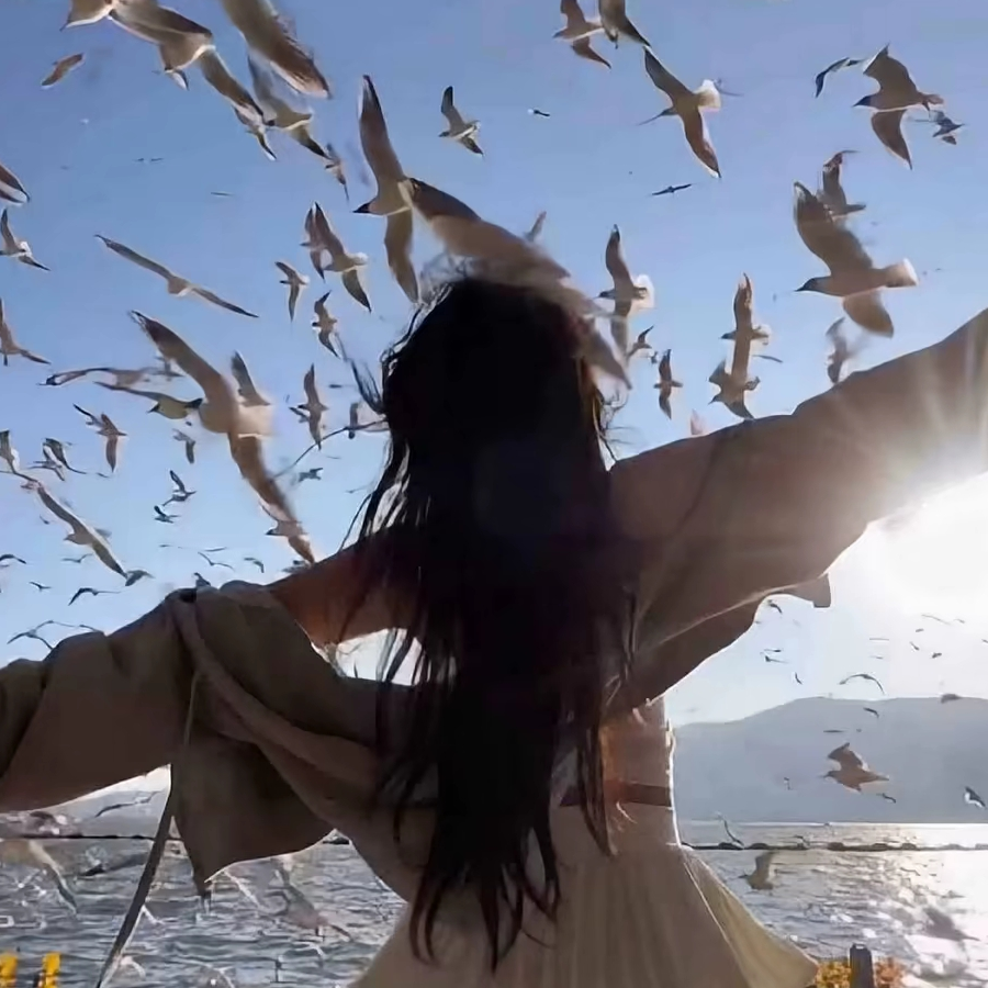 ^_犯困💭小池°💤