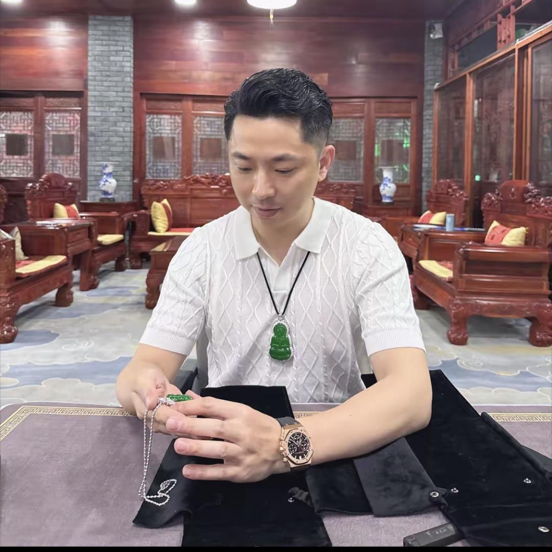 龙临翡翠陈琪