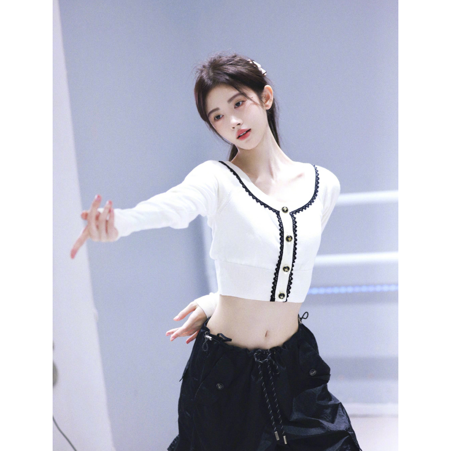 鞠婧祎