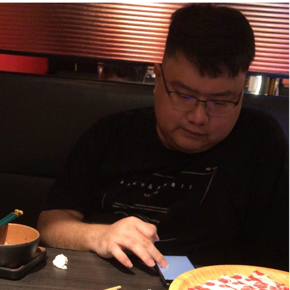 像阳光穿过黑夜