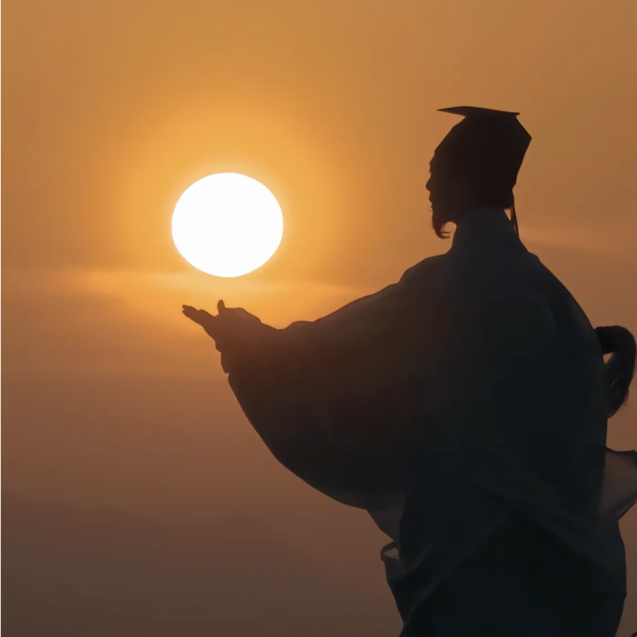 东方清云