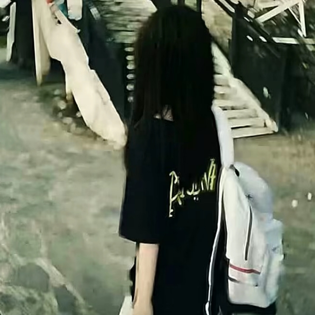 ^小涵^
