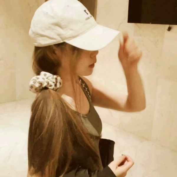说悄悄话^