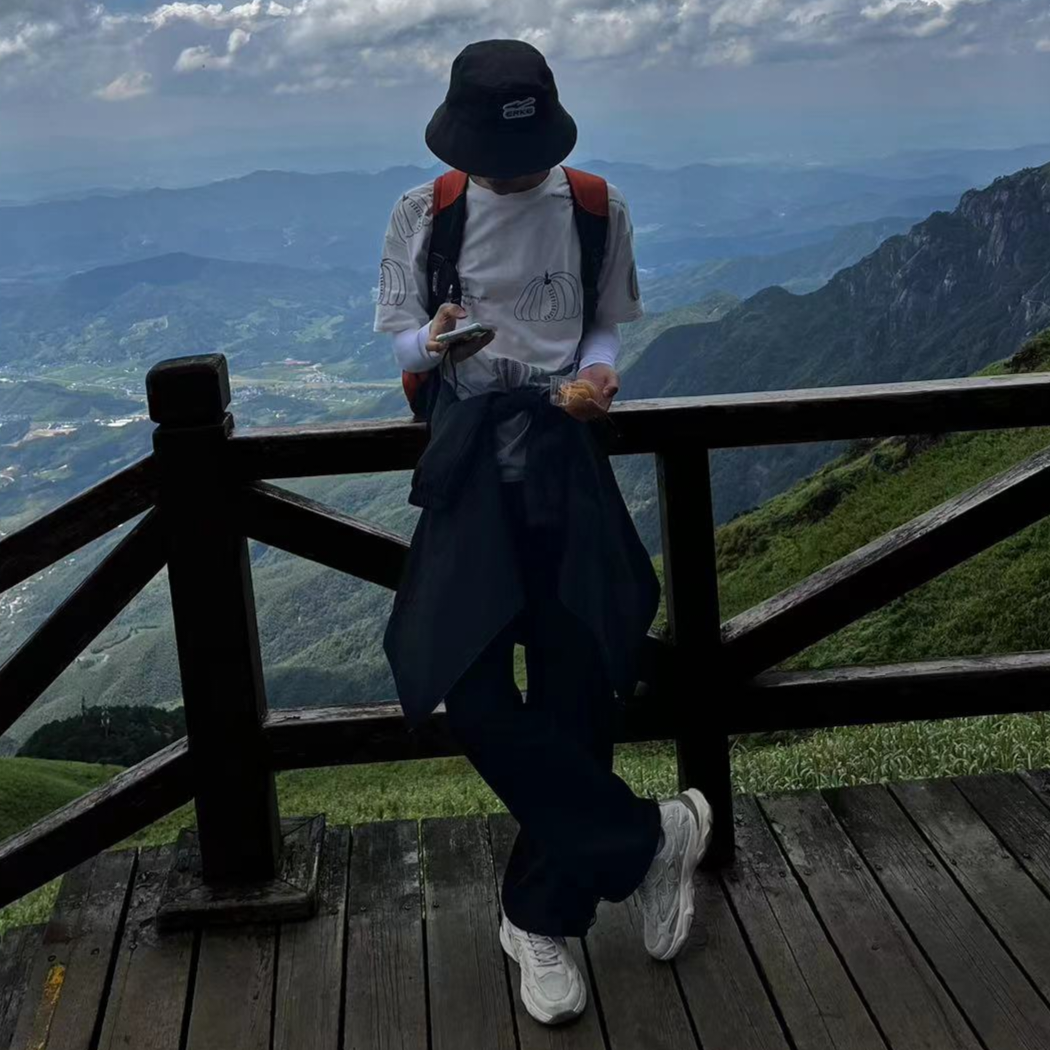ㅤ清霜醉枫叶
