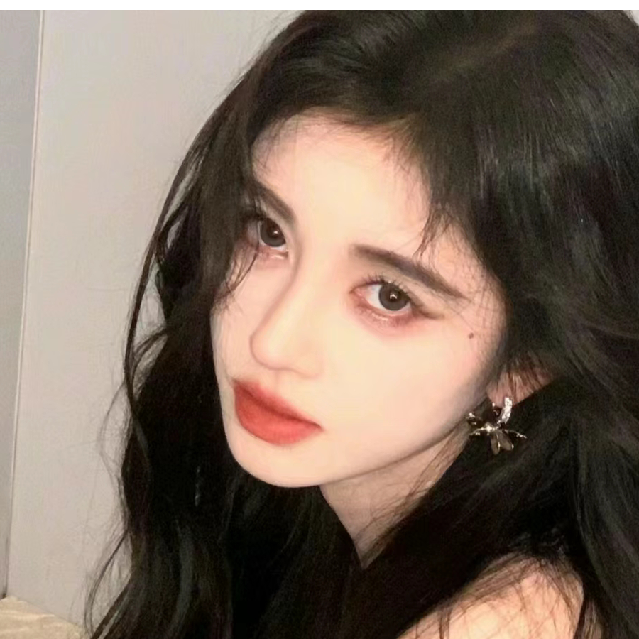 ●‿●