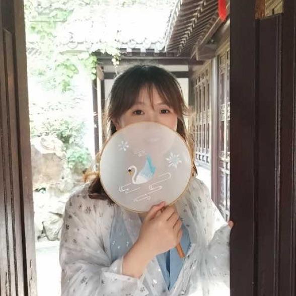 王冠上的朵朵