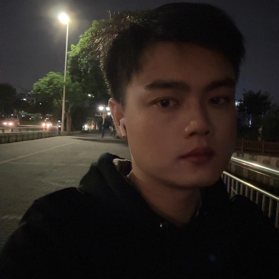 爱睡觉吹泡泡