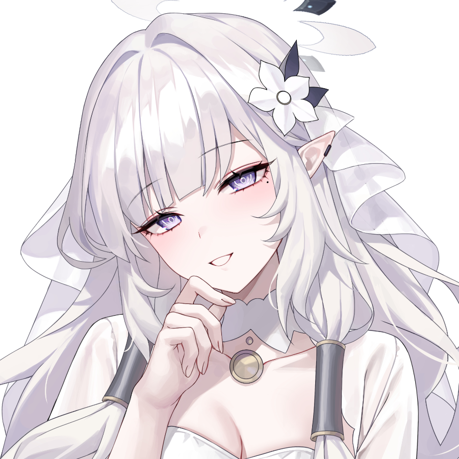 ♚