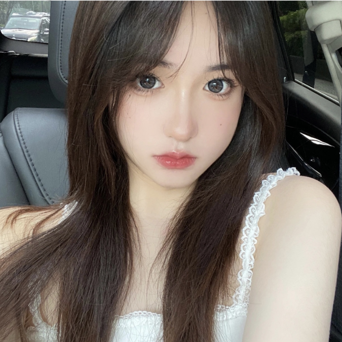 萧妤.
