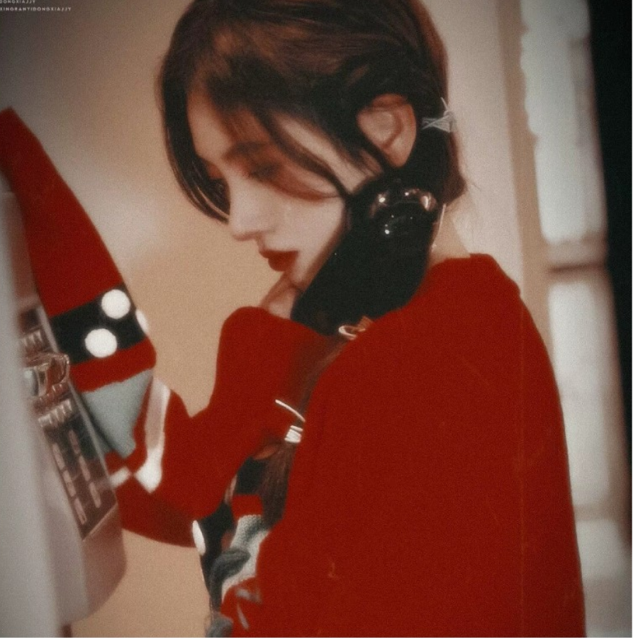 鞠❁⃘𖤣婧ઇଓ 祎.