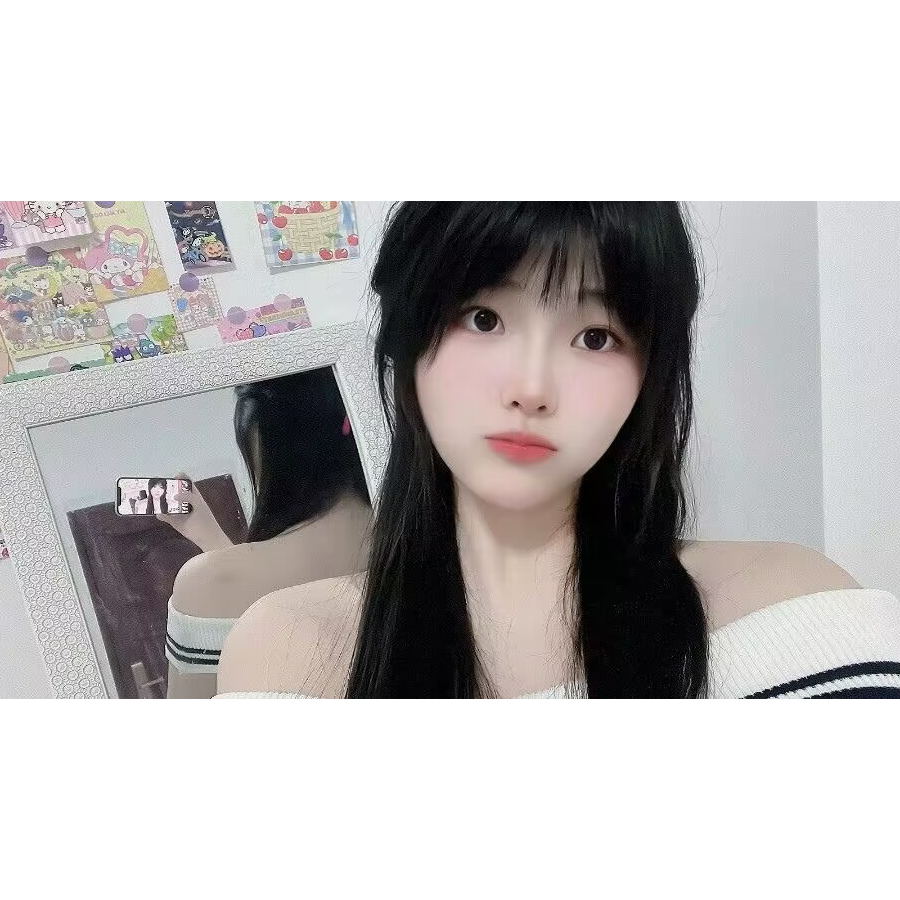 卑微女大 小陌