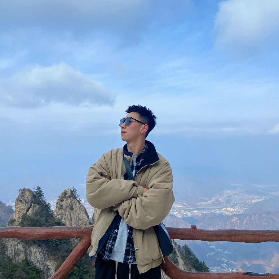 爱玩游戏的小王