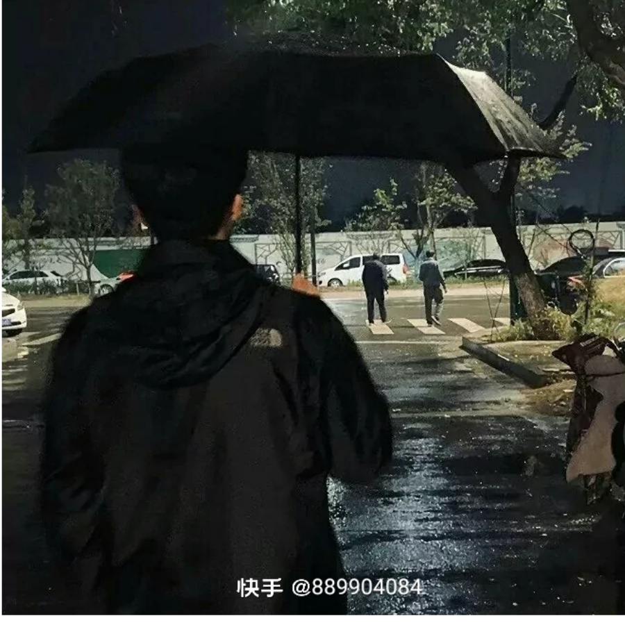 大雨下的思念