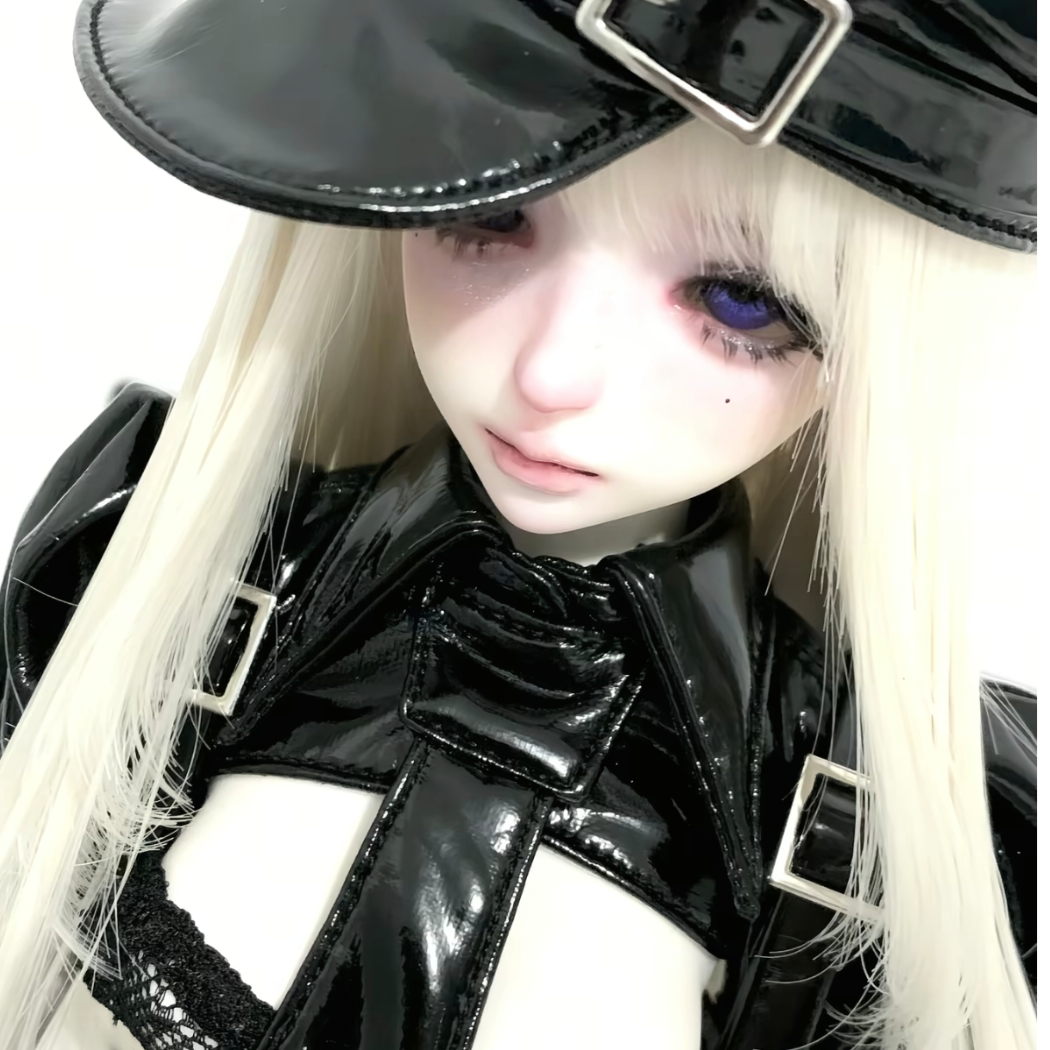 卖萌