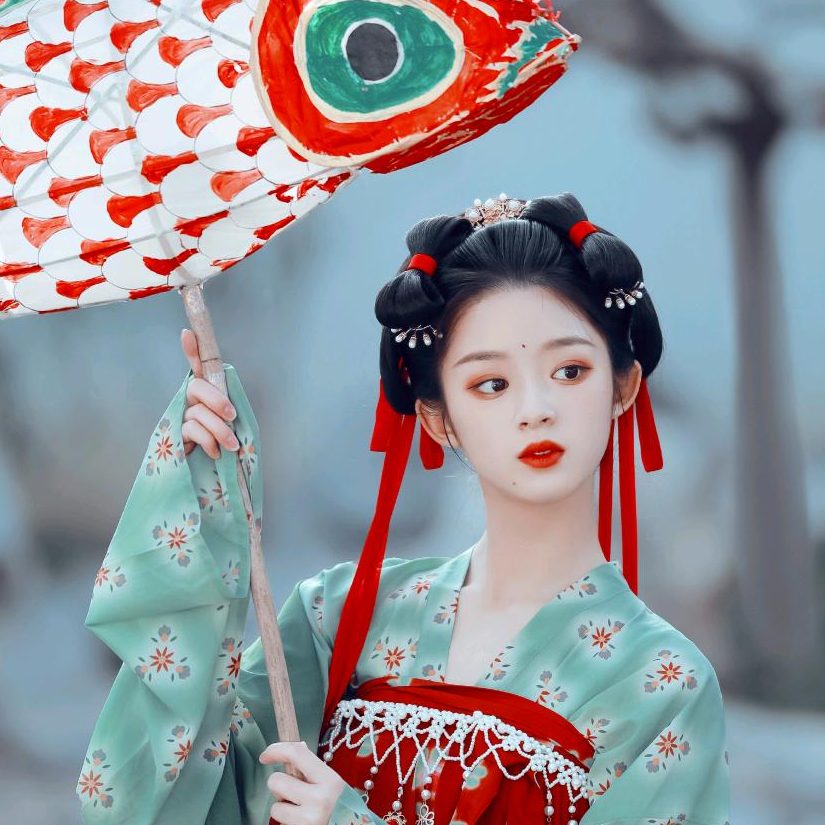 捡瓶子养光启市五个男人