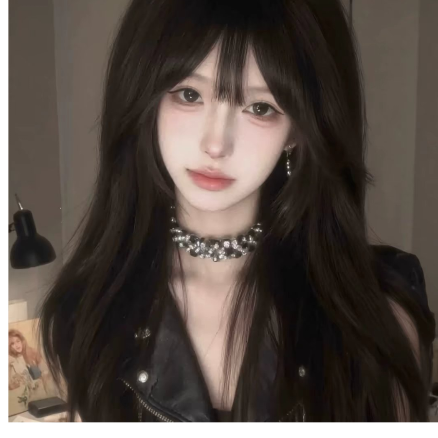 😈