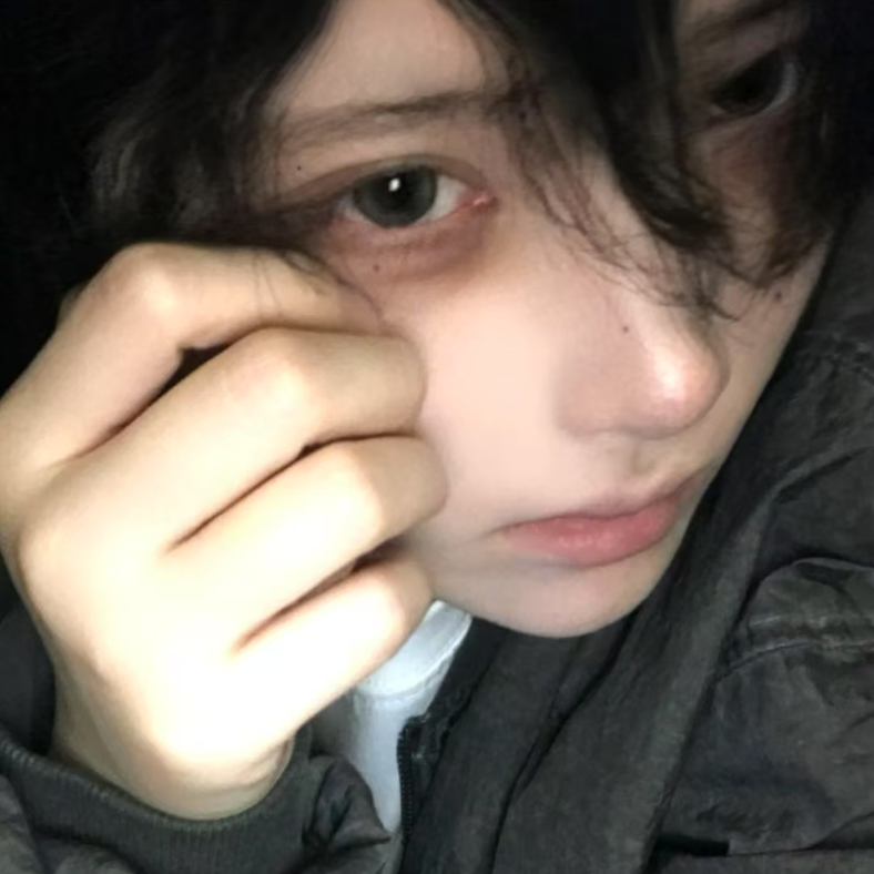 𝑺𝒆𝒓𝒆𝒊𝒏.