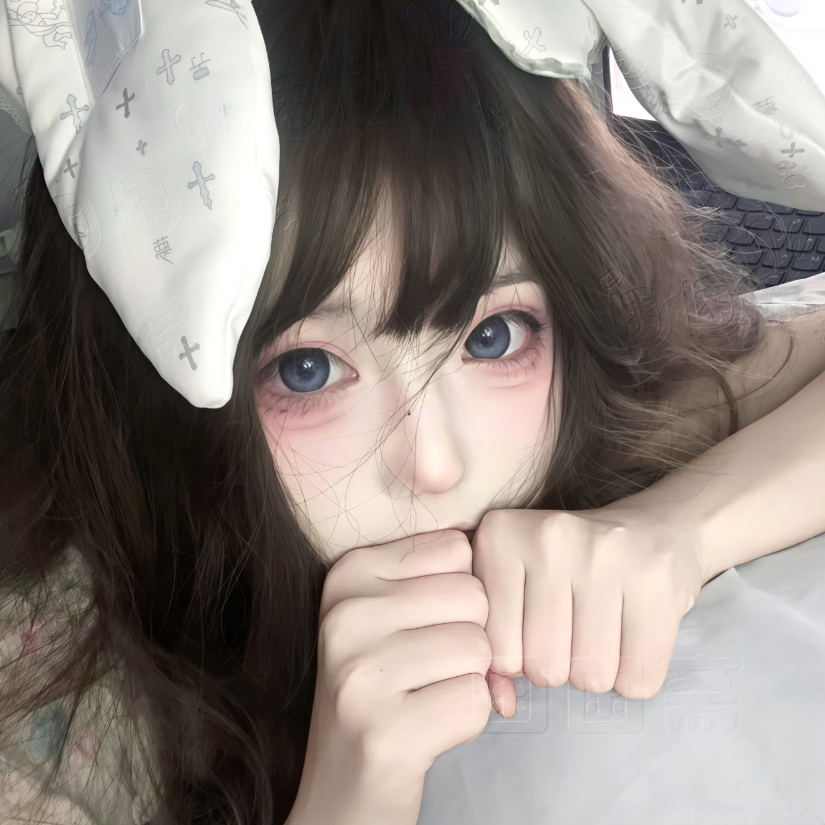 依依董