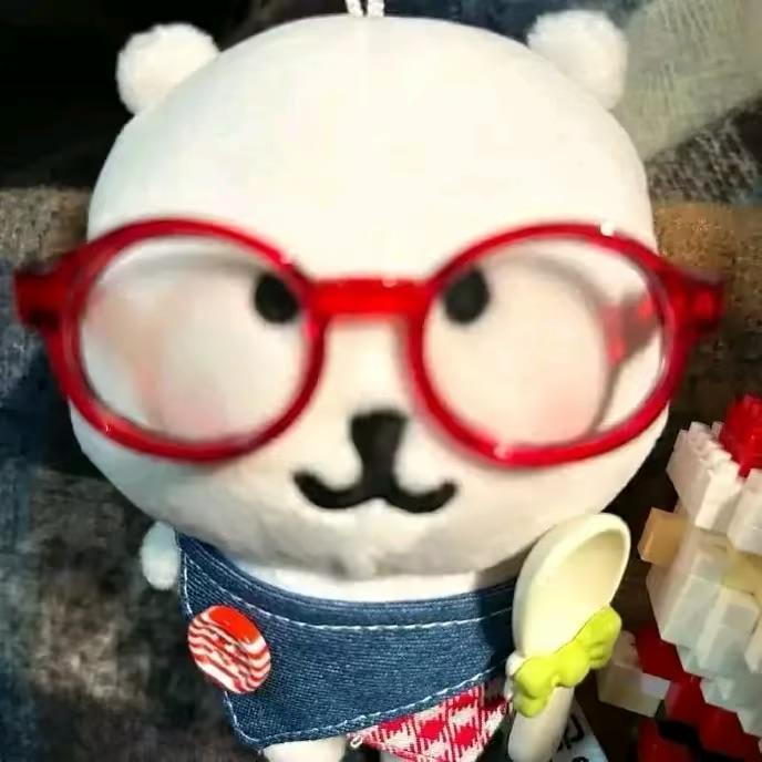 小姩.