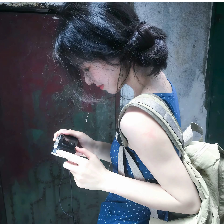 玲.胡