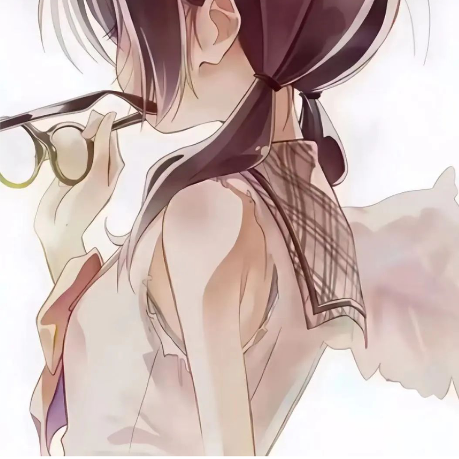 湫栗苏苏 .