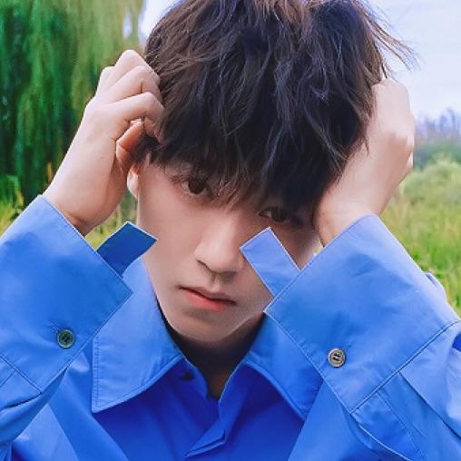 我是个快乐的小姑娘