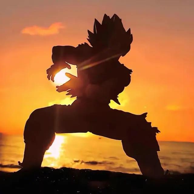 大乔喂酒