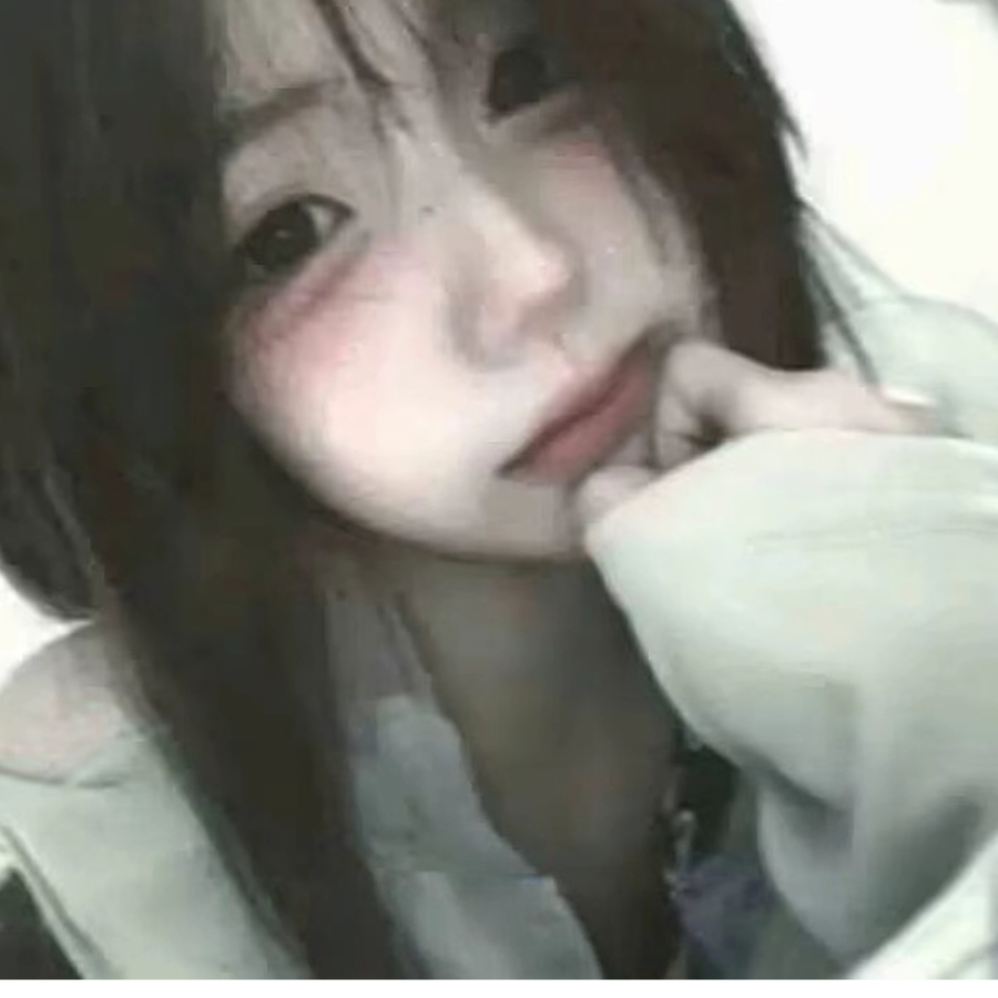 ^_犯困💭小池°💤