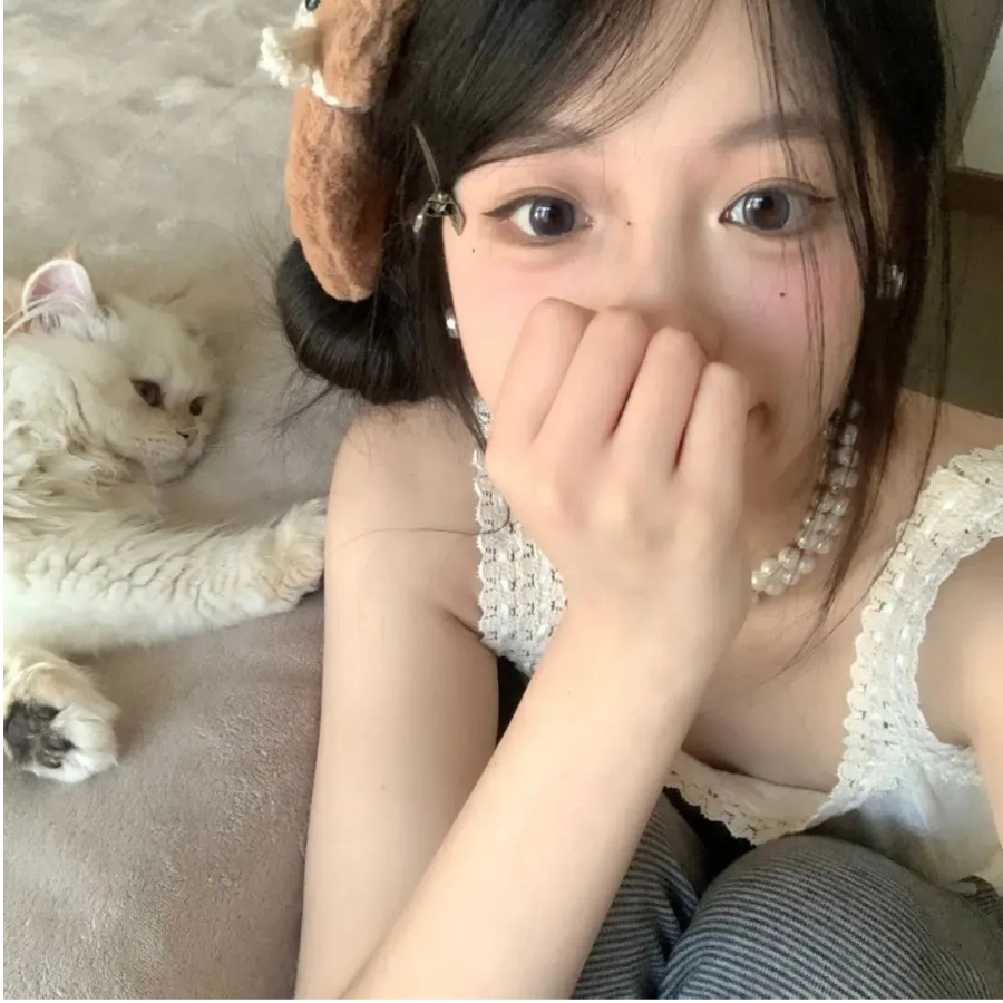 聆枝意^