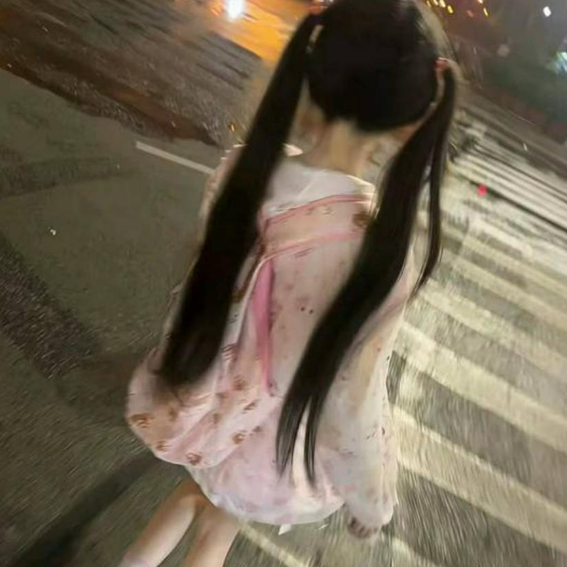 太萌被肘击