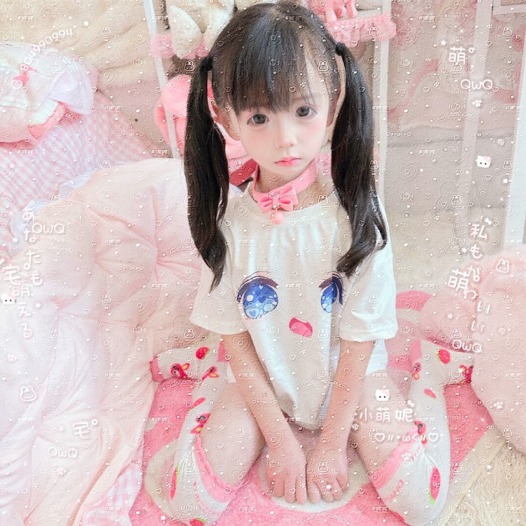 萌小佳