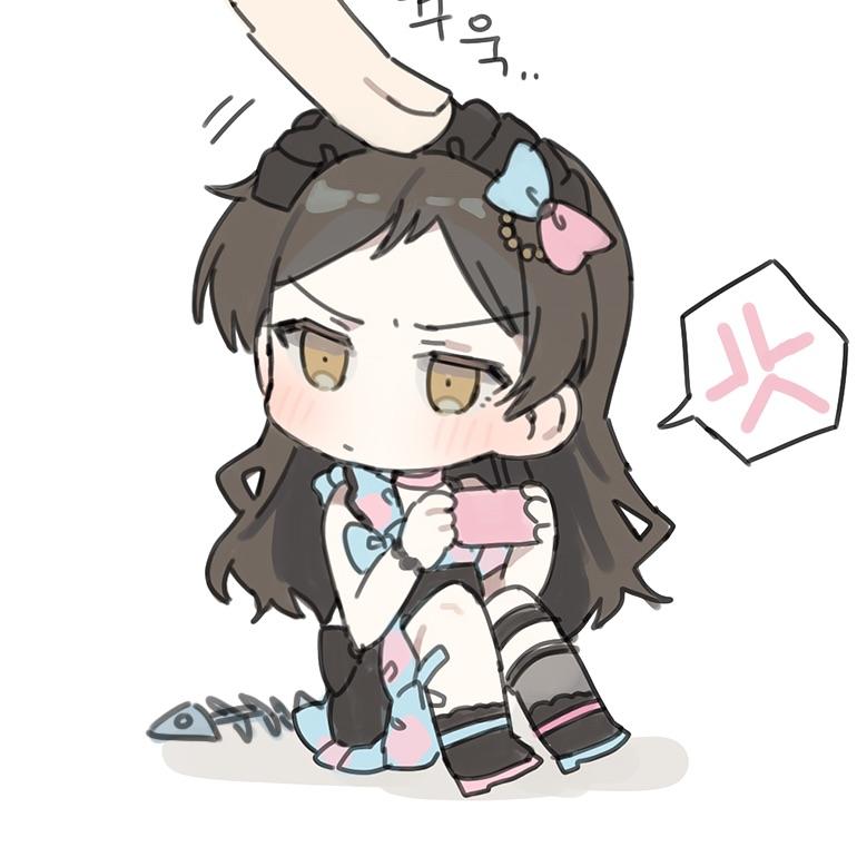 猫未在爬墙