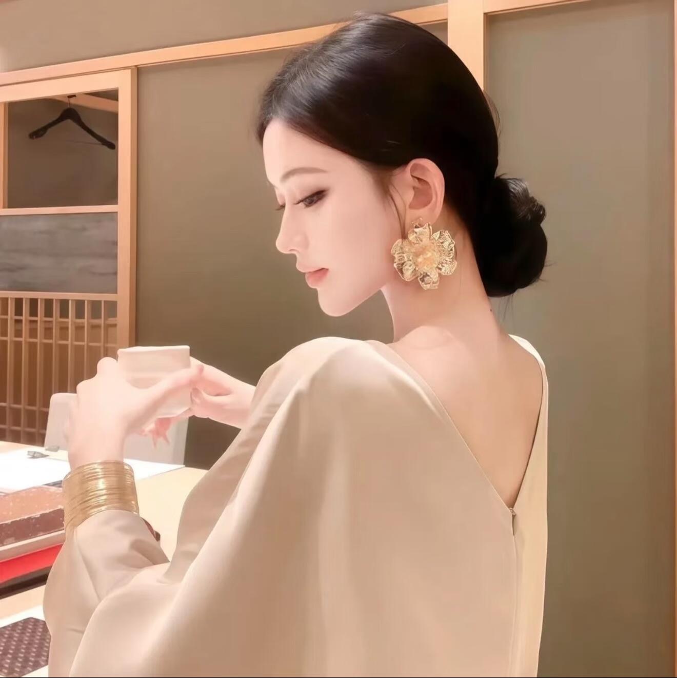 麤安