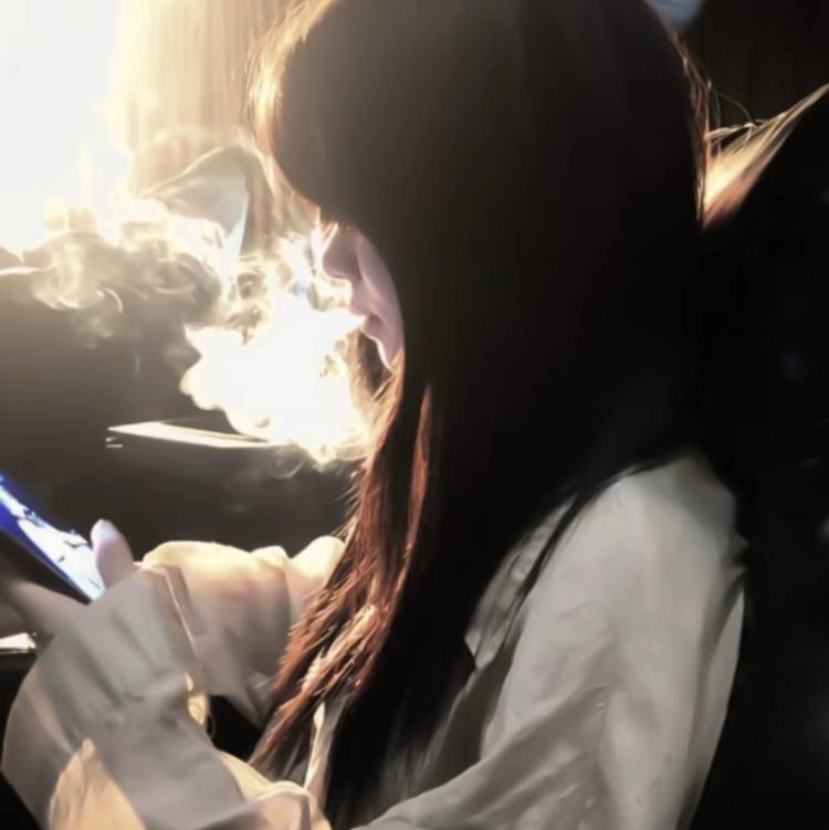 簇箐想睡觉