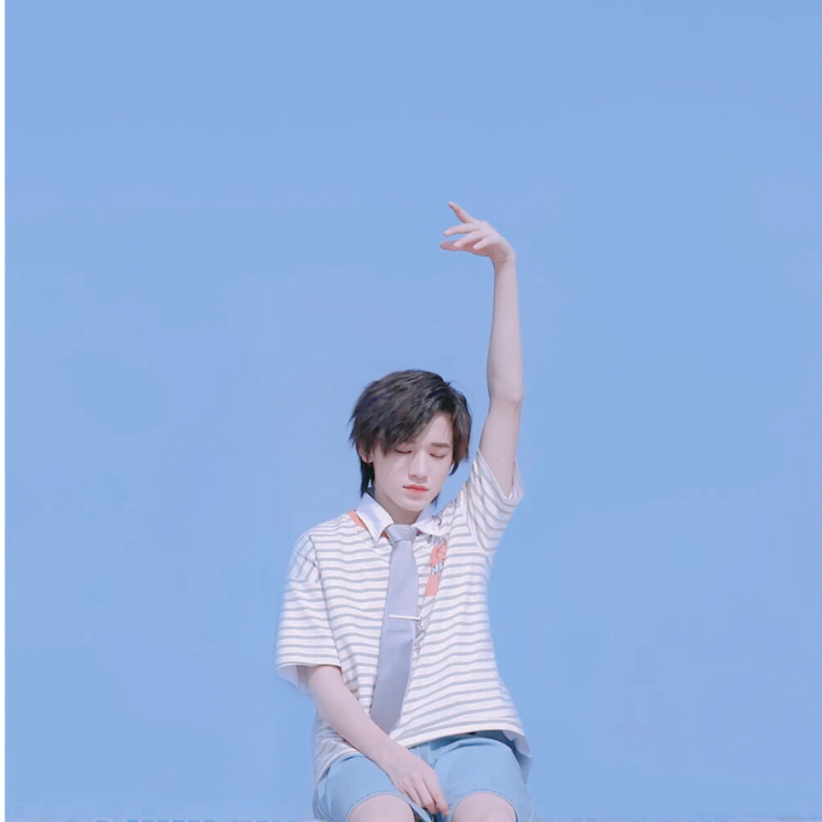 江溧丷