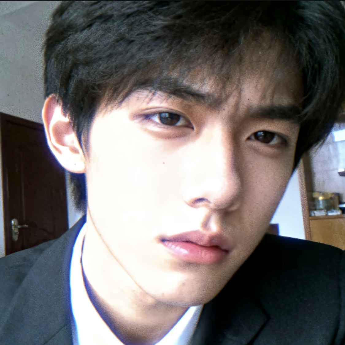 诸神大恶人四海