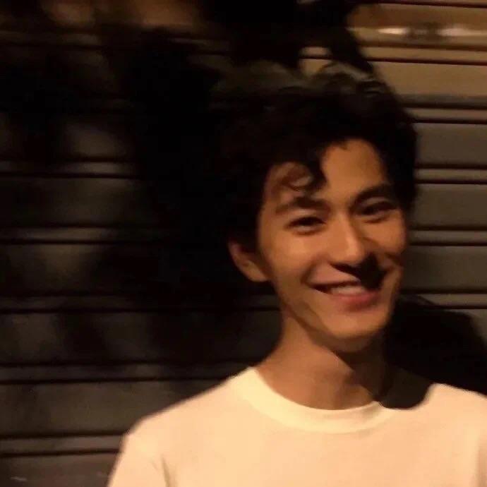 ajdjfod