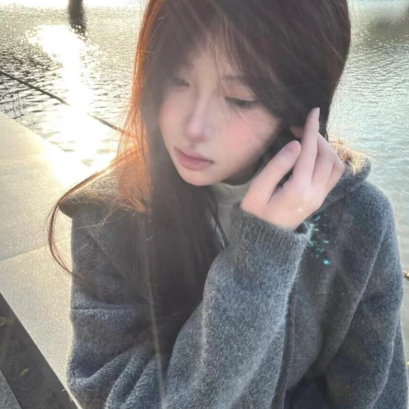 冰月.