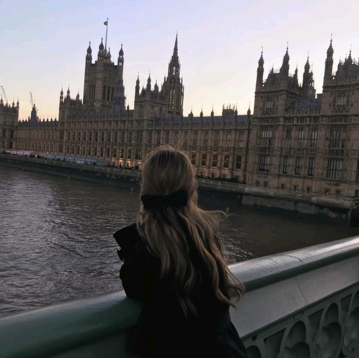 𝙄𝙍𝙄𝙎Ⱄⱄᐝ