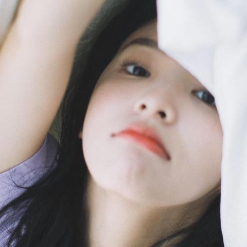 不会骑扫把的小女巫