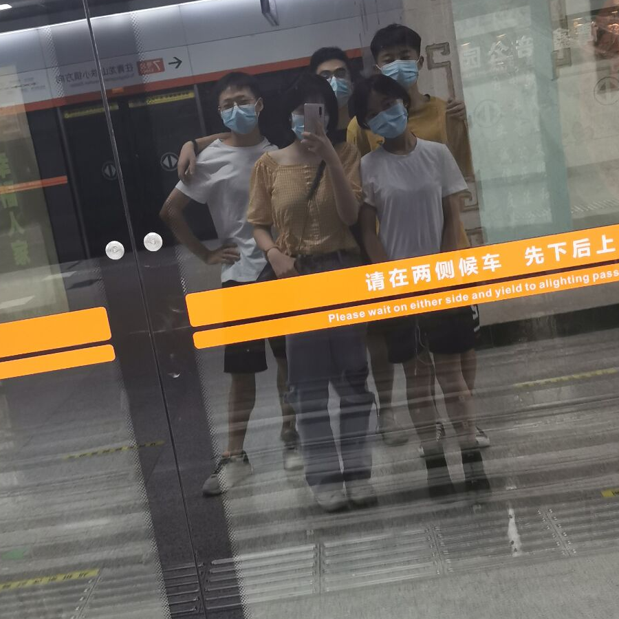 单枪匹马与世界对饮