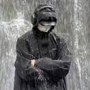 下雨就是不打伞
